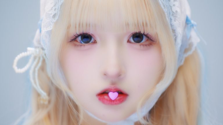 最終未来少女「AI SEE CHAT」